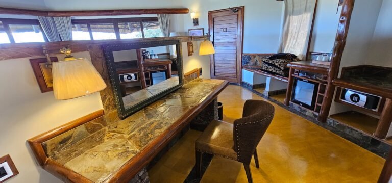 Serengeti Lake Magadi Lodge (3)